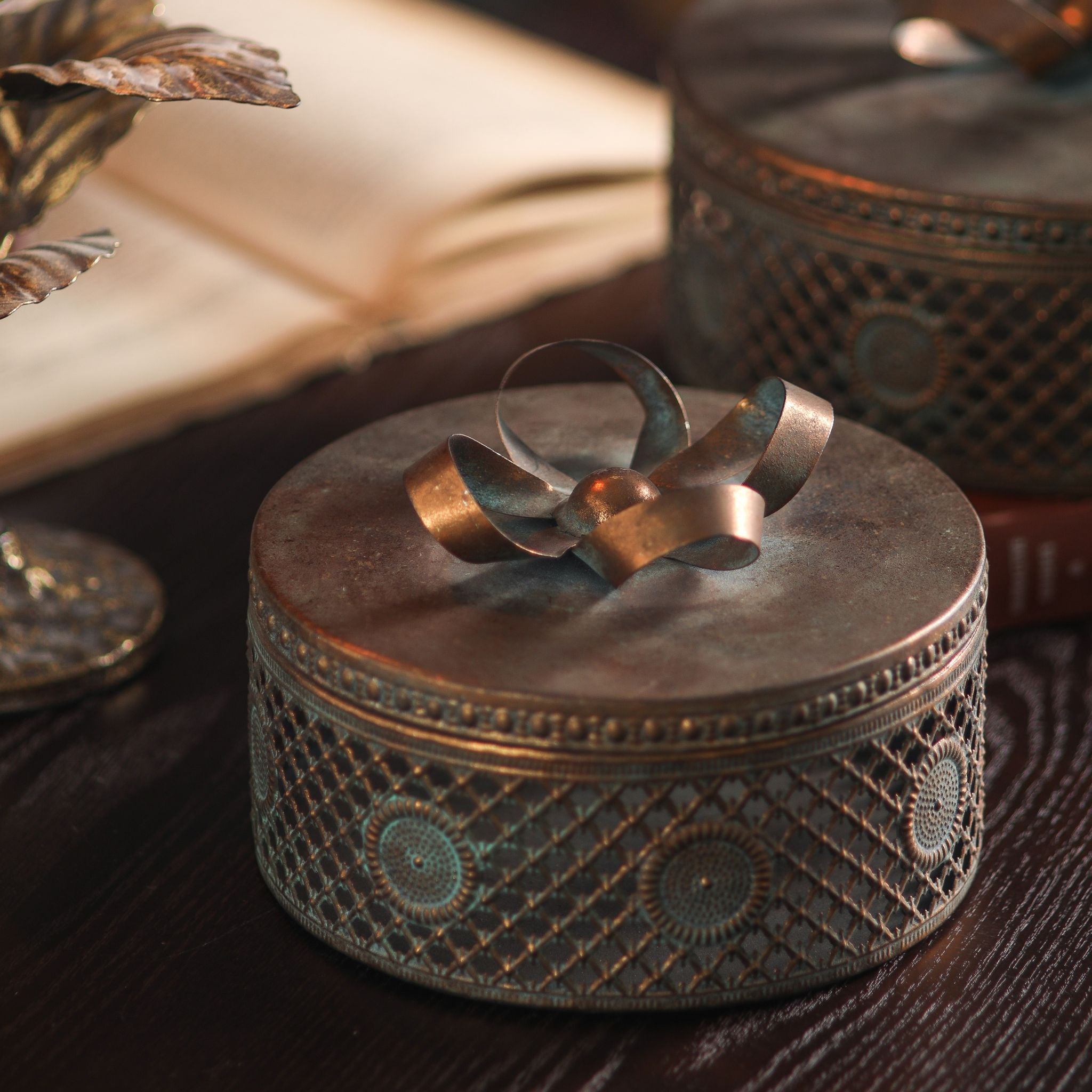 Decorative Jars & Boxes