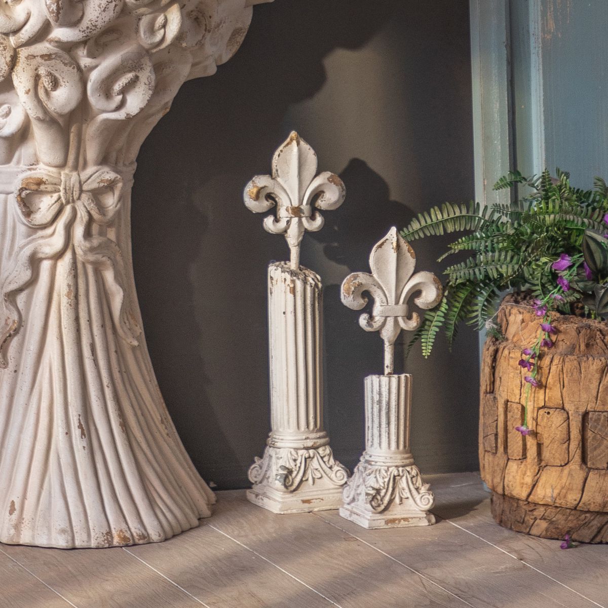 1.Bryan Fleur de Lis Ornaments Main Image