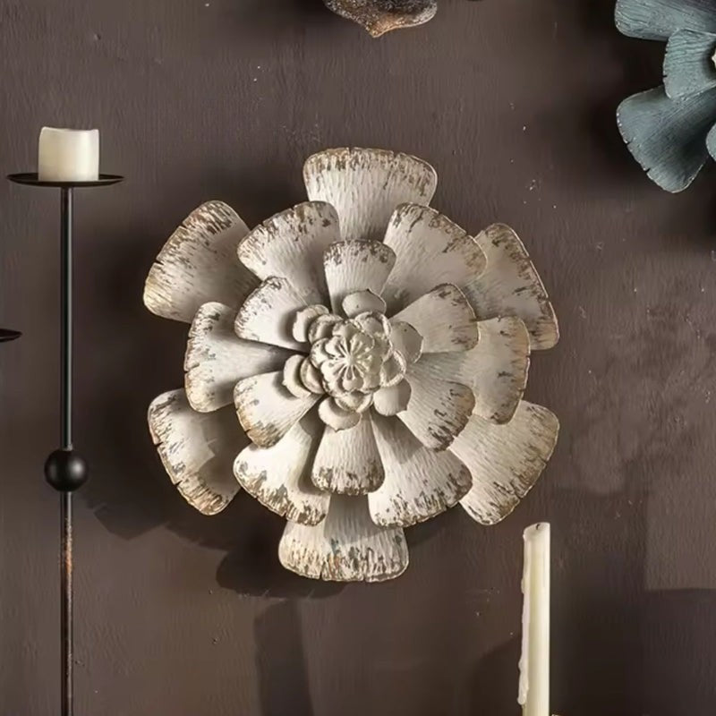 Flower Wall Decor Statue Close-Up A1886