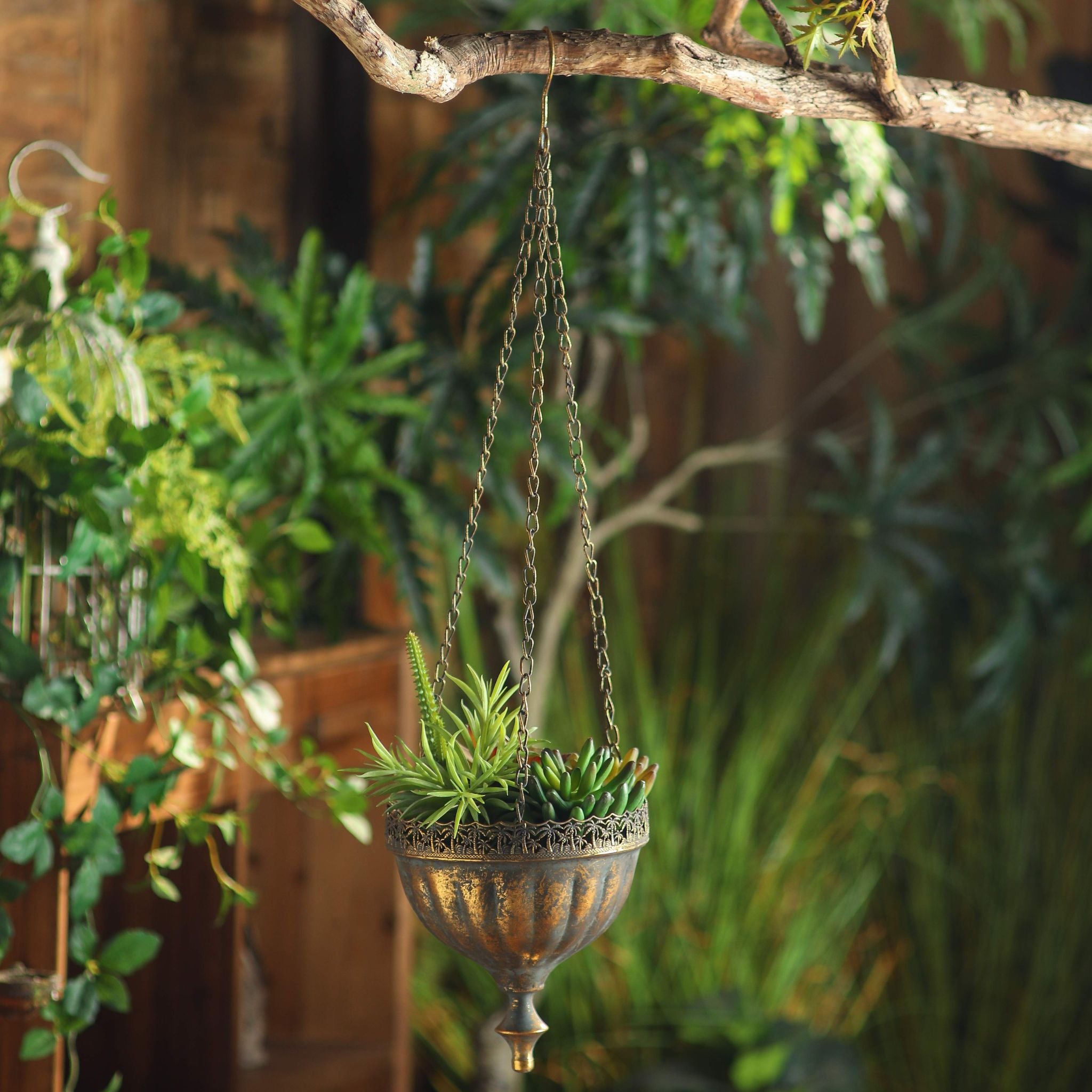 Close view of the pierced filigree lace rim and fluted cup on the Naxos planter