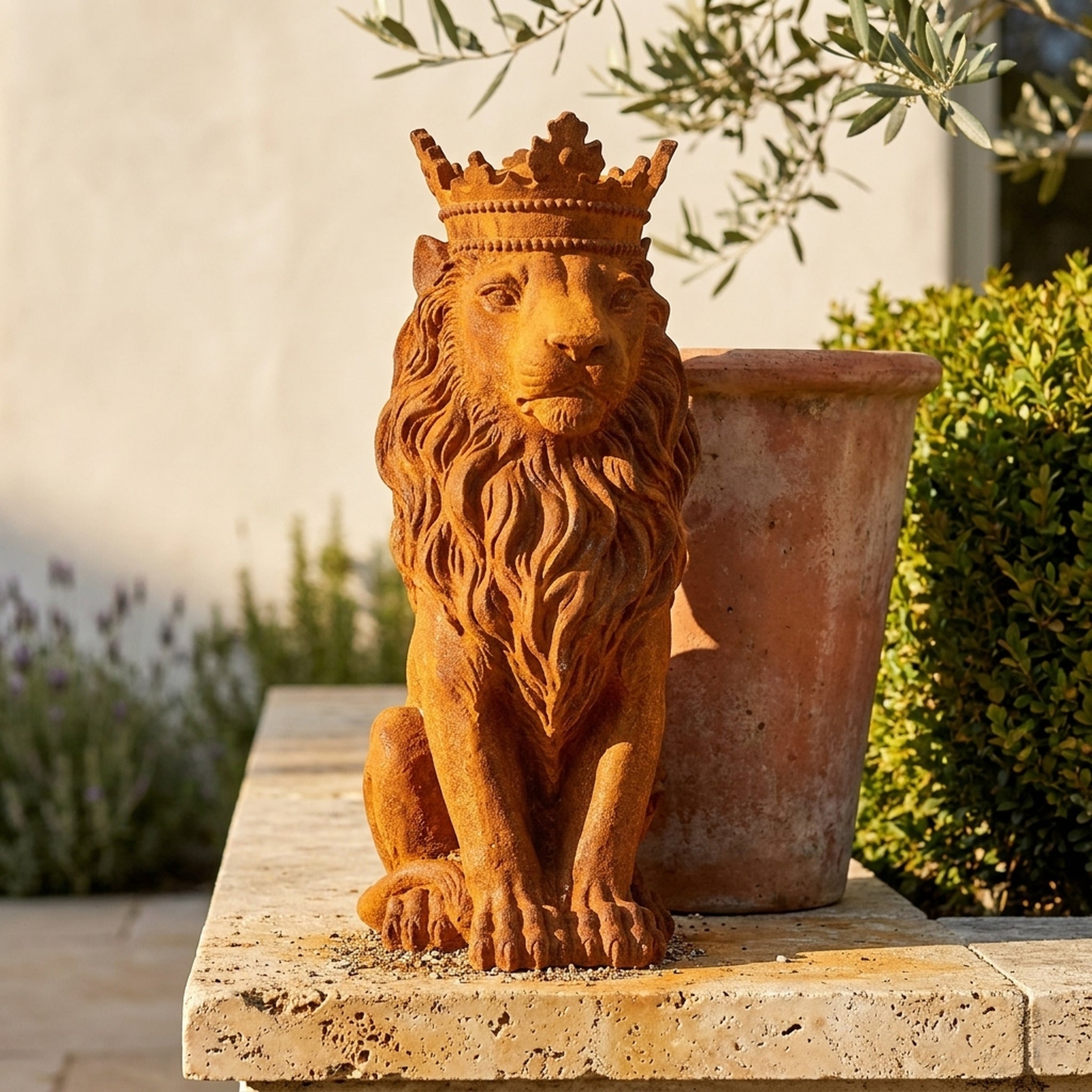 King Balthazar close view of the lion face and crown