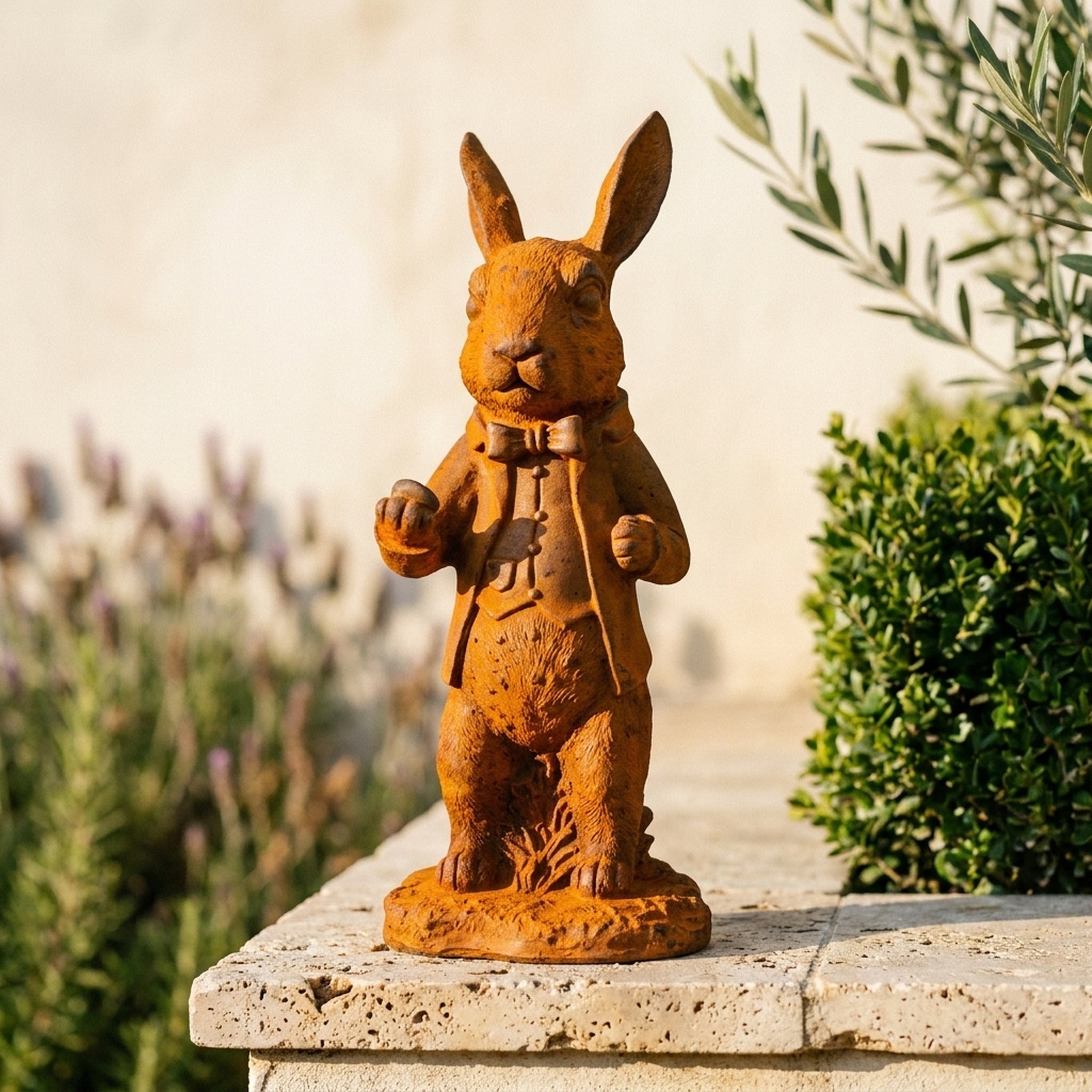 Doctor Bramble close detail of the rust patina across the coat and ears