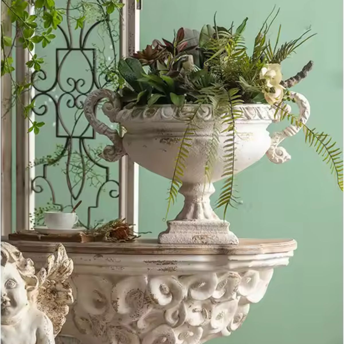 Urn Planter Main Image