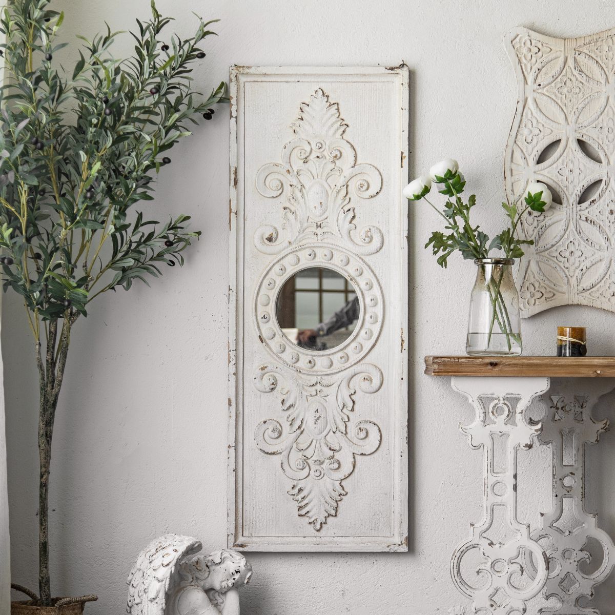 Keith Metal Wall Art With Mirror Staged Image
