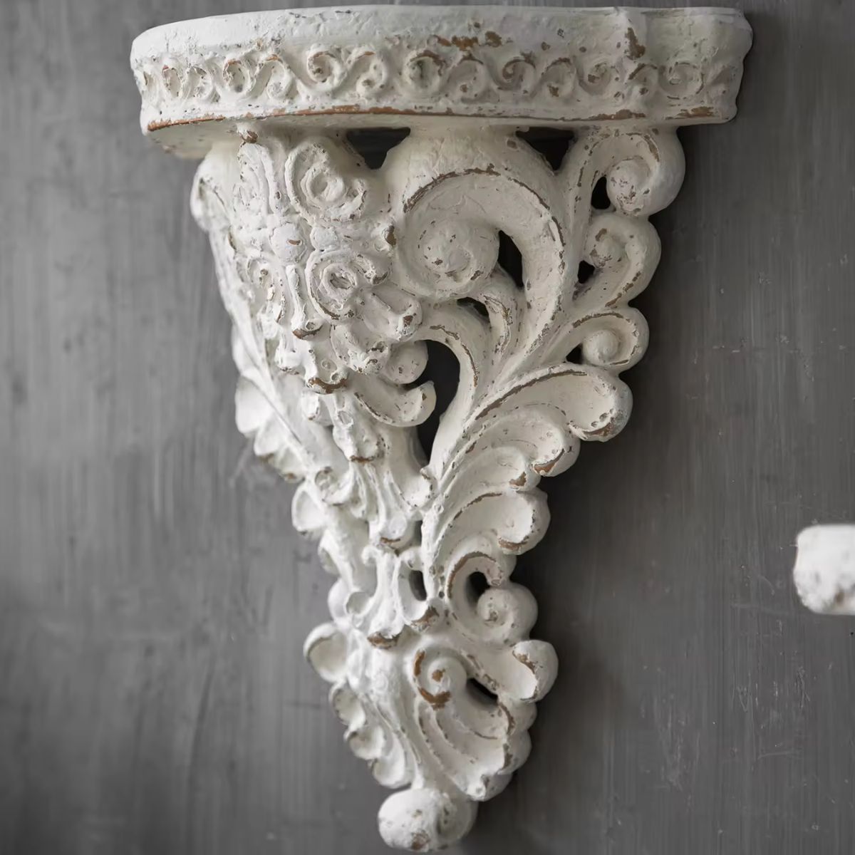 Mary Wall Sconce Floating Shelf Close -Up