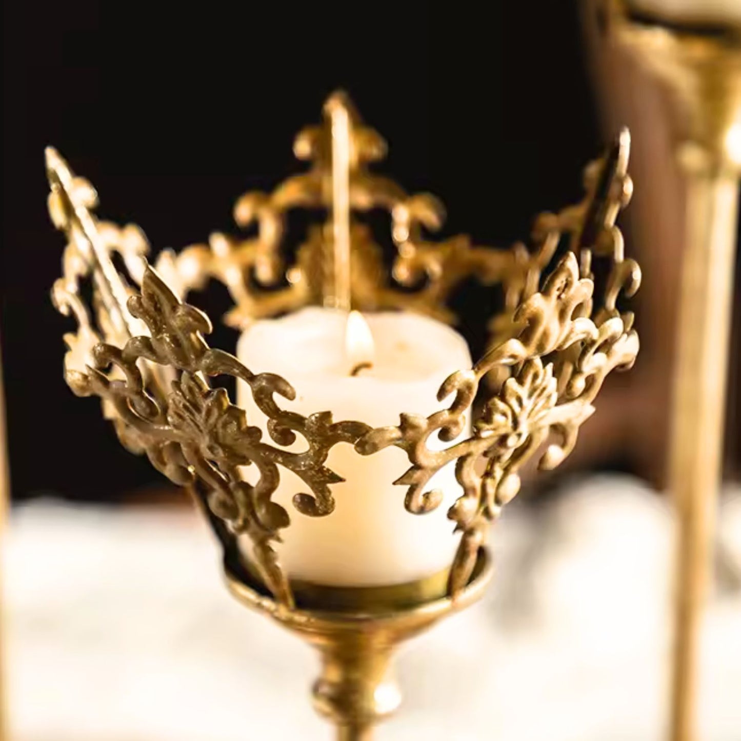 Arthur Crown Candle Holder Close-Up Top