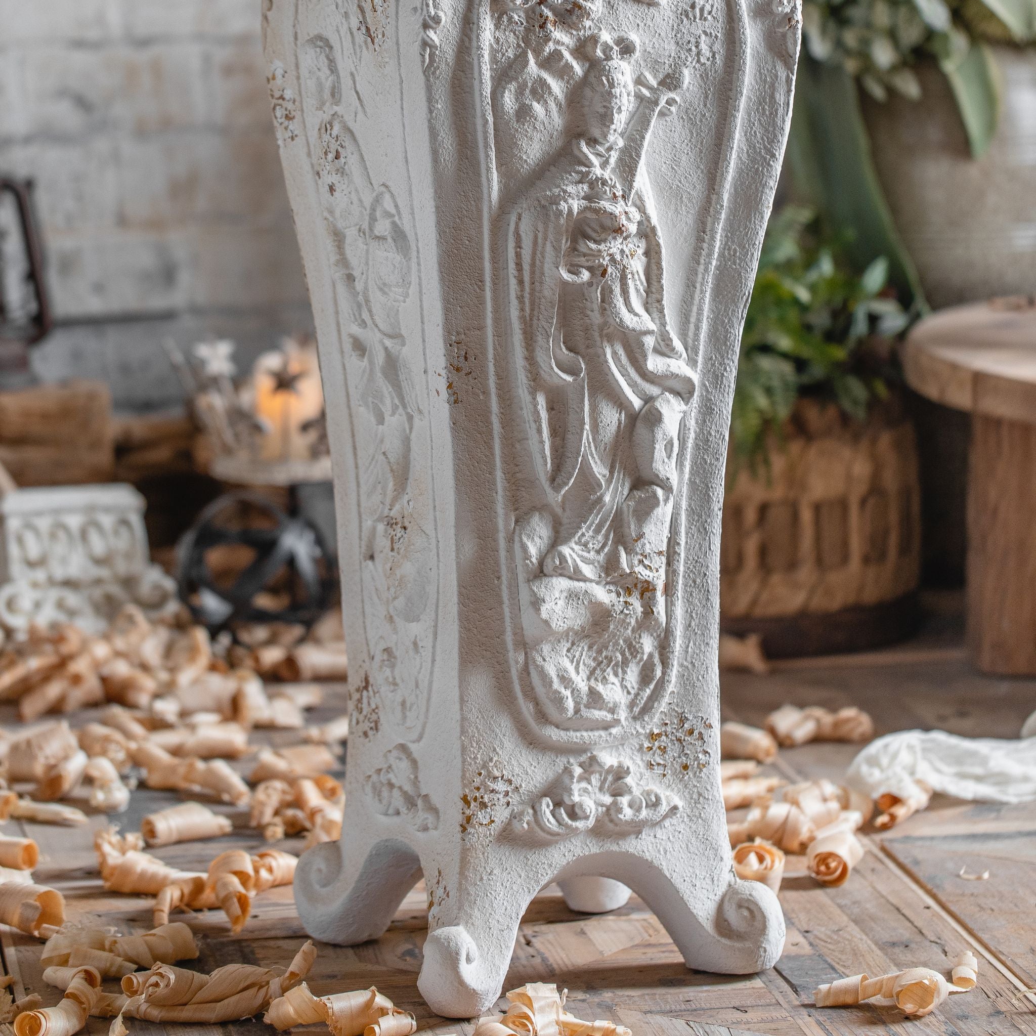 Cadiz pedestal maiden relief panel close up in aged white
