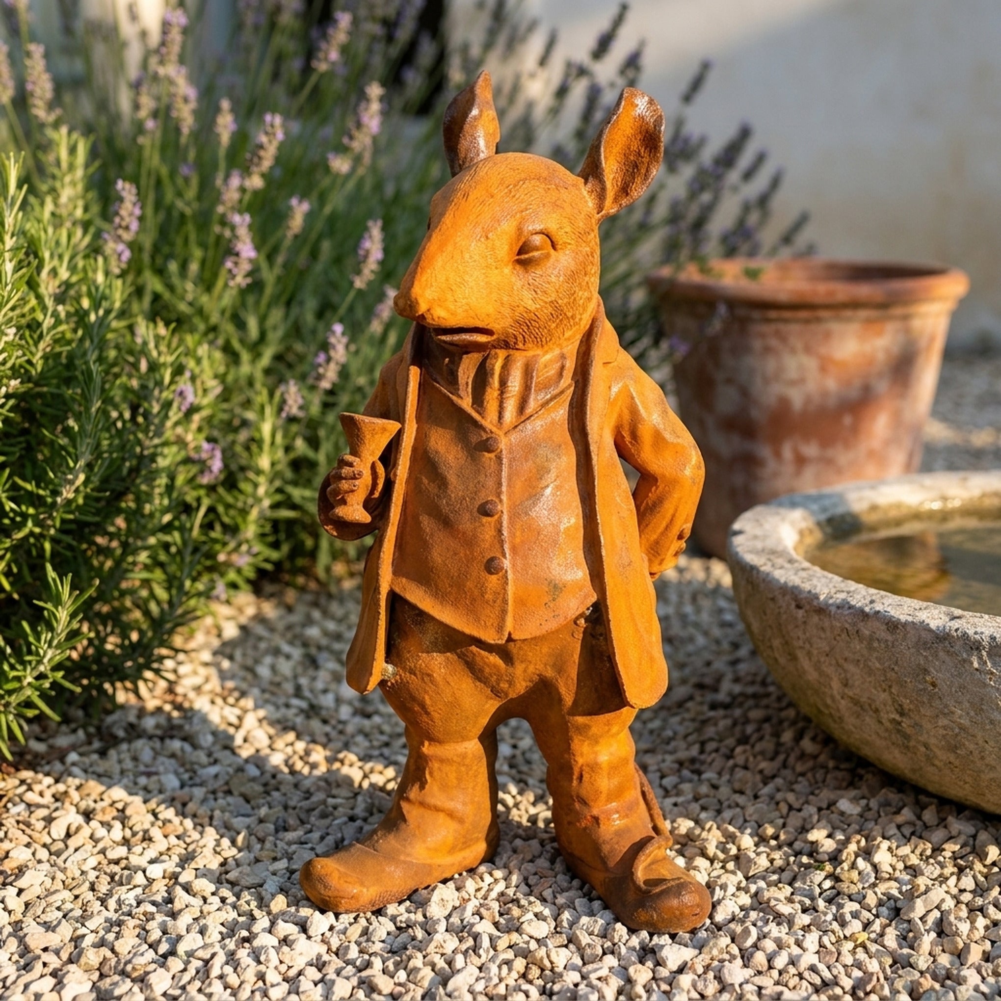 Monsieur Ratsworth close detail of the rust patina across the coat
