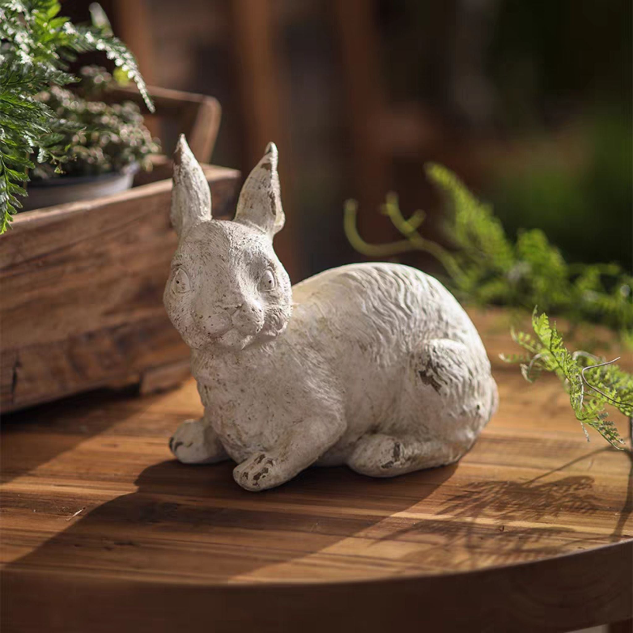 Bisou French Provincial Rabbit Statue, Whitewashed Magnesia Garden Decor 20cm